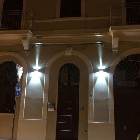 Apartmán L'Arco Di Porta Lecce Brindisi Exteriér fotografie