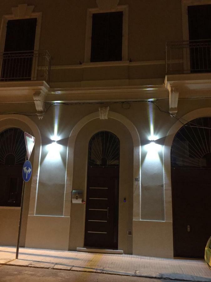 Apartmán L'Arco Di Porta Lecce Brindisi Exteriér fotografie